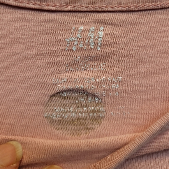 H&M Kids Pink Long Sleeved Ruffle Dress with Gold Polka Dots - Size 7-8 M - Picture 3 of 4